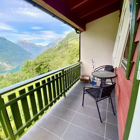 Hole Gerendaház Geiranger