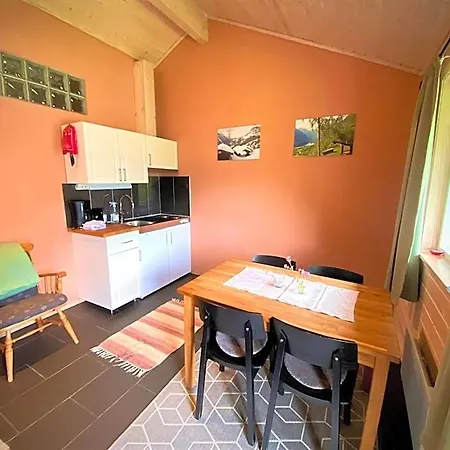 山林小屋 海特洞山林小屋